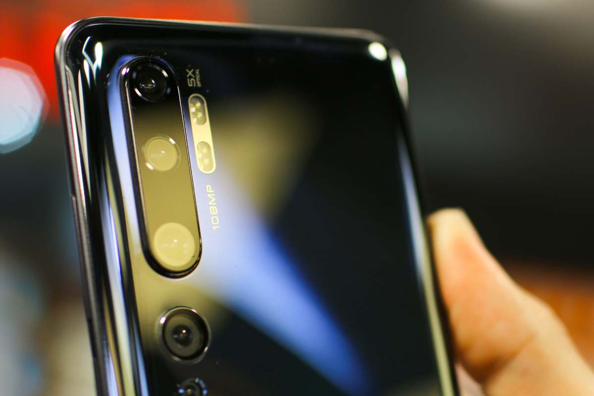 cambia il sistema operativo di questi smartphone, attenzione