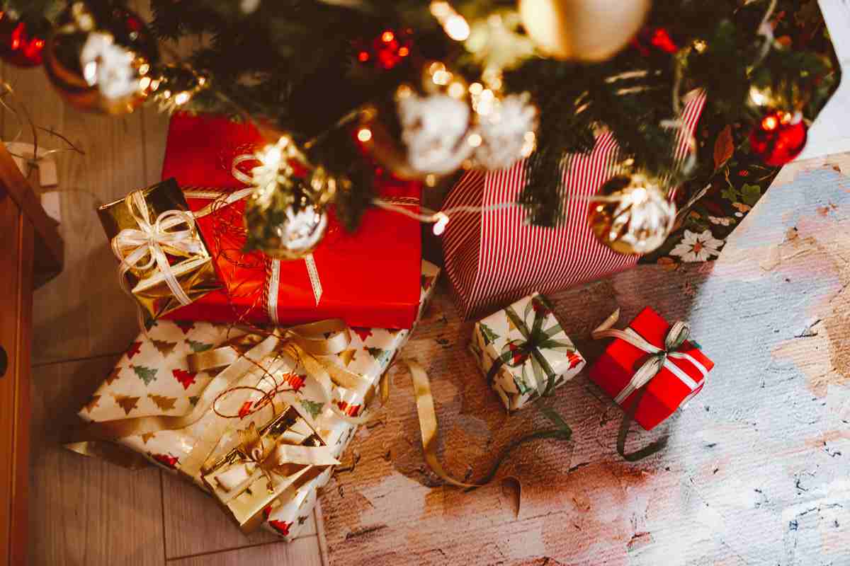 Regali imperdibili, 10 idee per Natale a meno di 20 euro