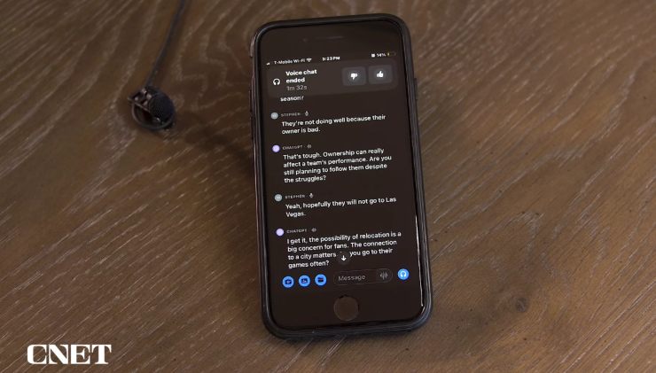 chatgpt si può usare con comandi vocali solo dall'app