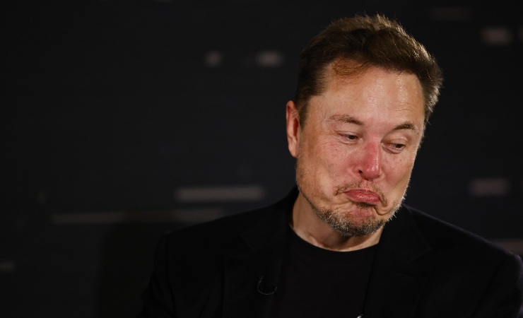 Elon Musk abbandona Europa X