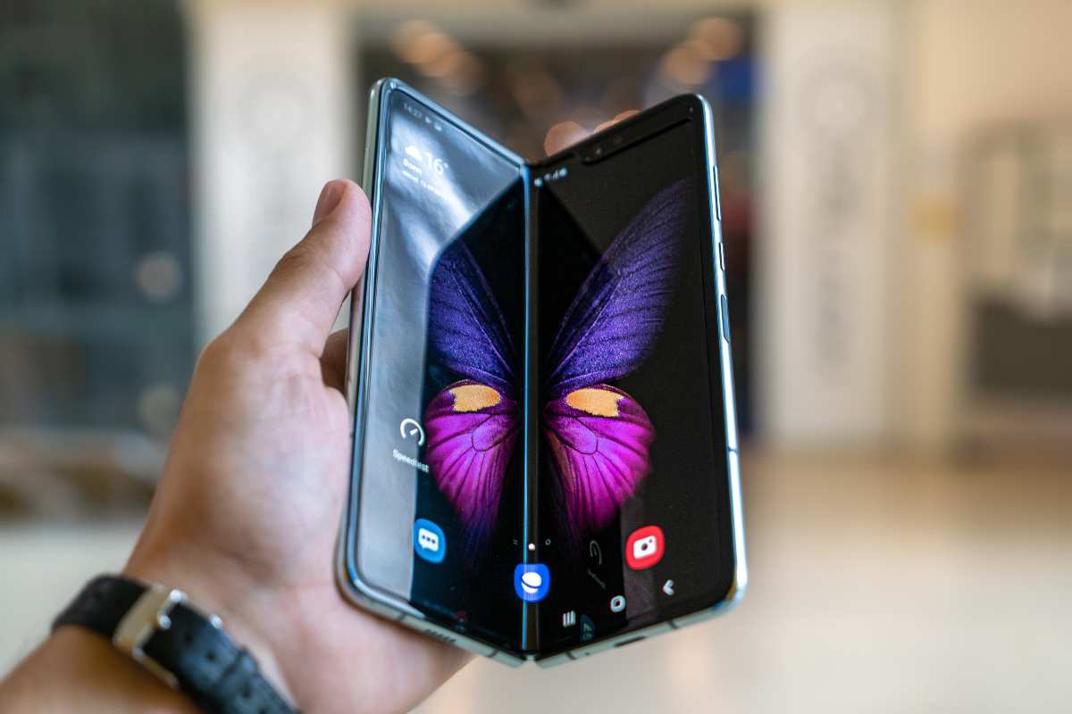 perchè attivare il nuovo blocco automatico di samsung