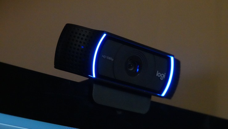 Il trucco per disattivare la webcam del PC