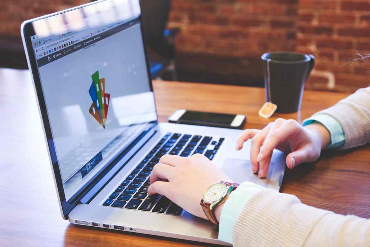 laptop sporco? Come si pulisce in sicurezza?