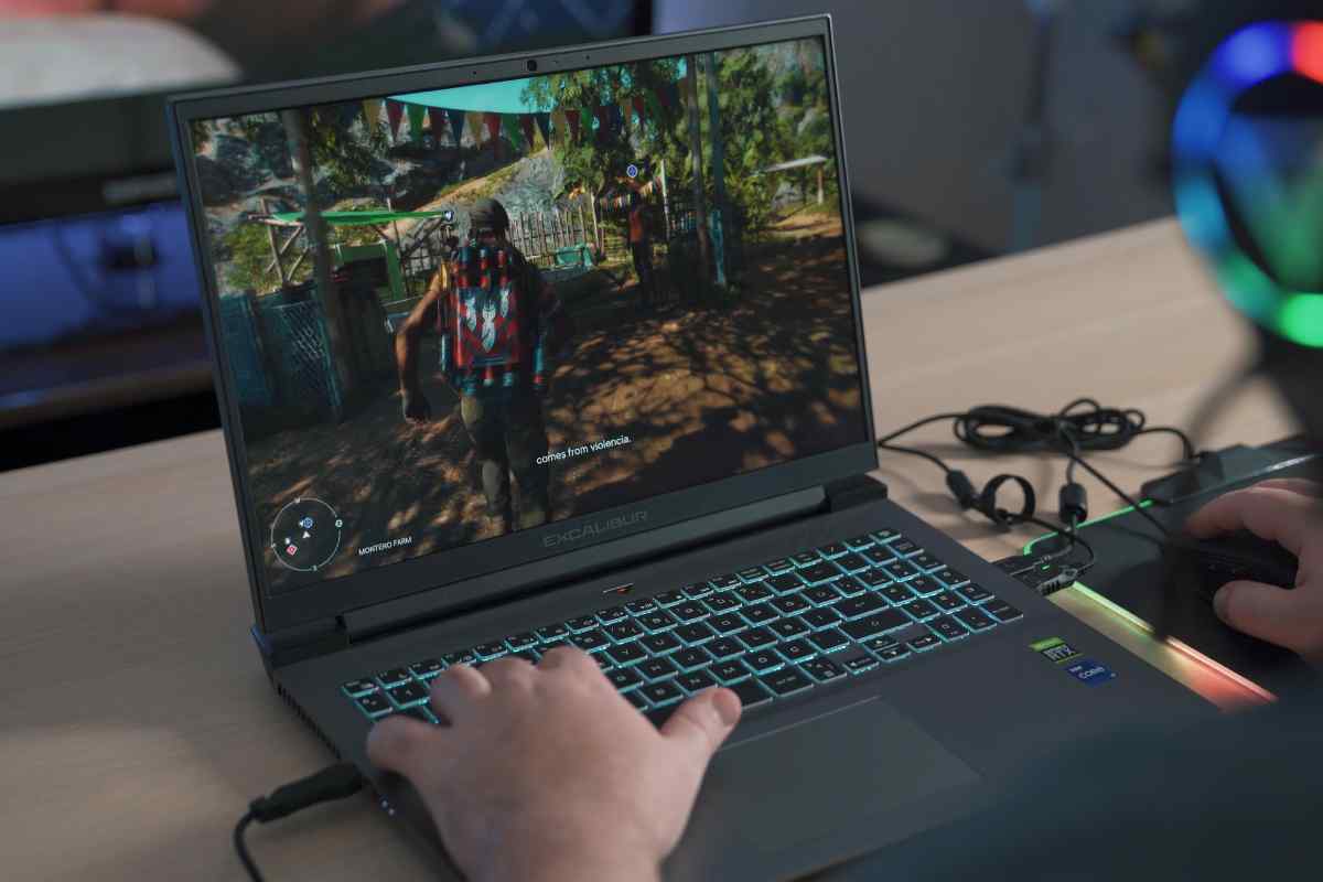 nuova tecnologia per aumentare il framerate presentato da intel, come funziona extrass