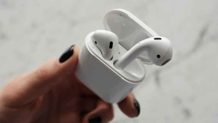 airpods occhio dettagli