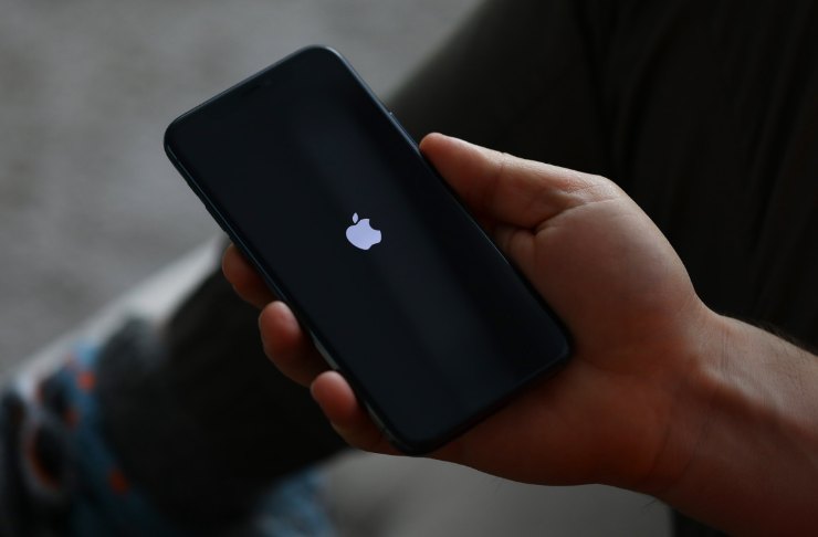 con ios 18 arriva l'ia sugli iphone