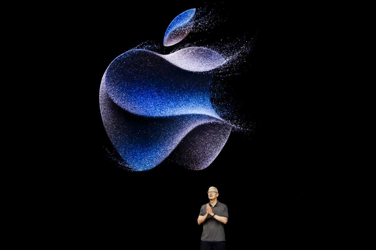 Apple cancella uno dei suoi progetti più attesi: Elon Musk tira un sospiro di sollievo