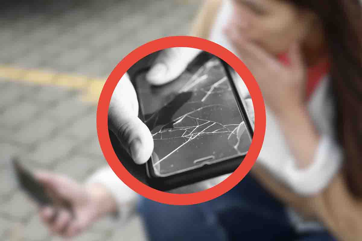 Smartphone danneggiato come intervenire subito senza fare altro danni