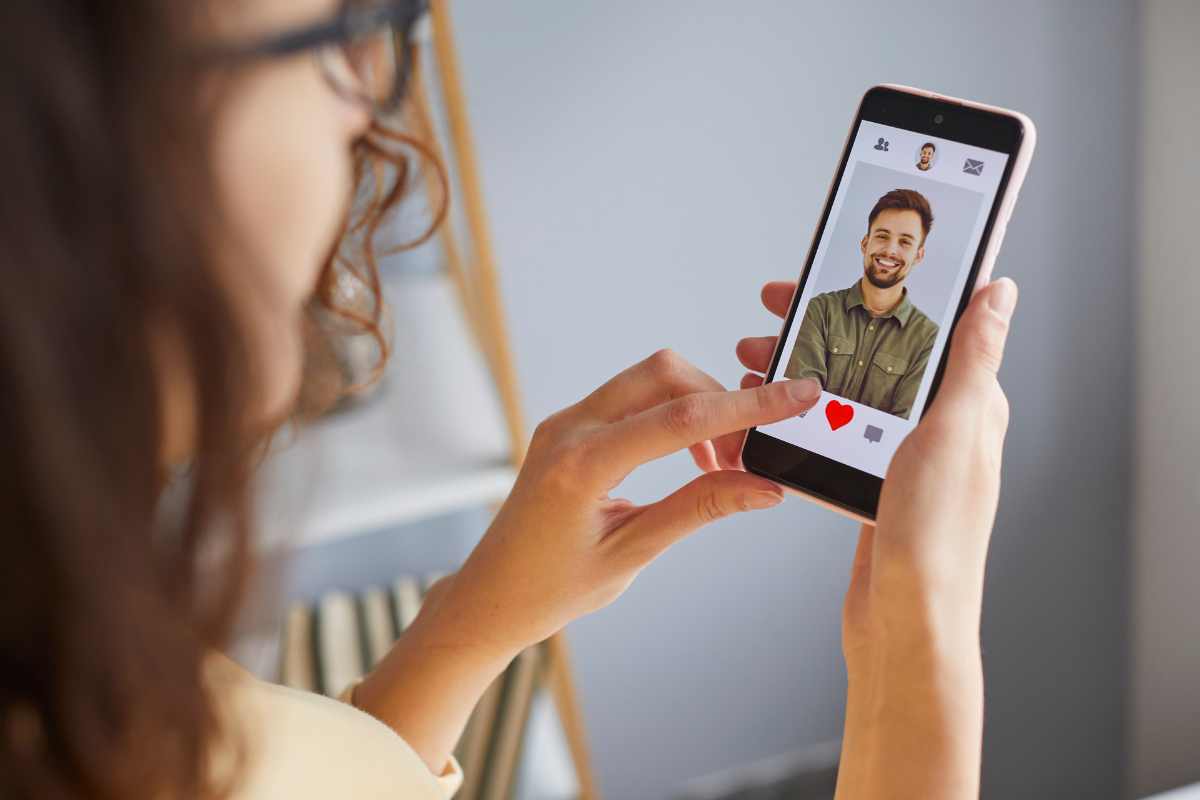Si usas estas apps para encontrar el amor, mucho cuidado: te roban datos e identidad