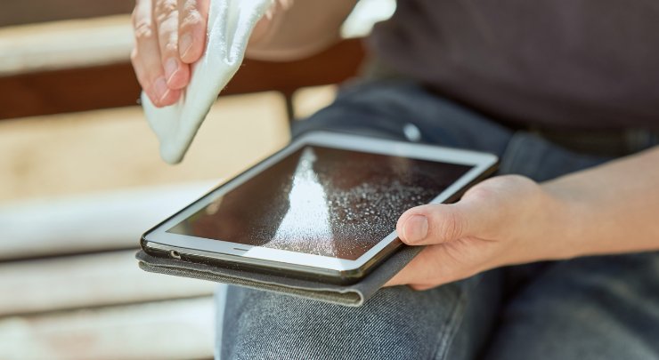 conseguenze negative della pulizia del tablet