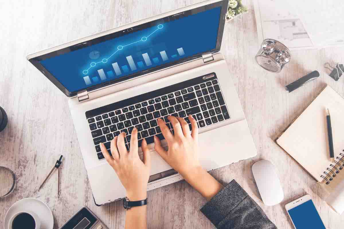 Ecco come risparmiare per acquistare un PC, il trucco