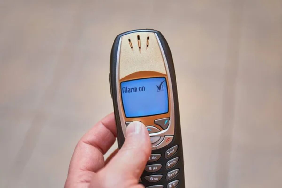 Come sarebbe il Nokia 3210 ai giorni nostri