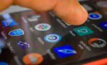 Se il blocco delle icone è attivo, non puoi riorganizzarle